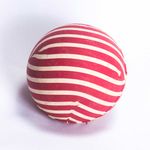 PELOTA-DE-GOMA-RAYADA-CHICA